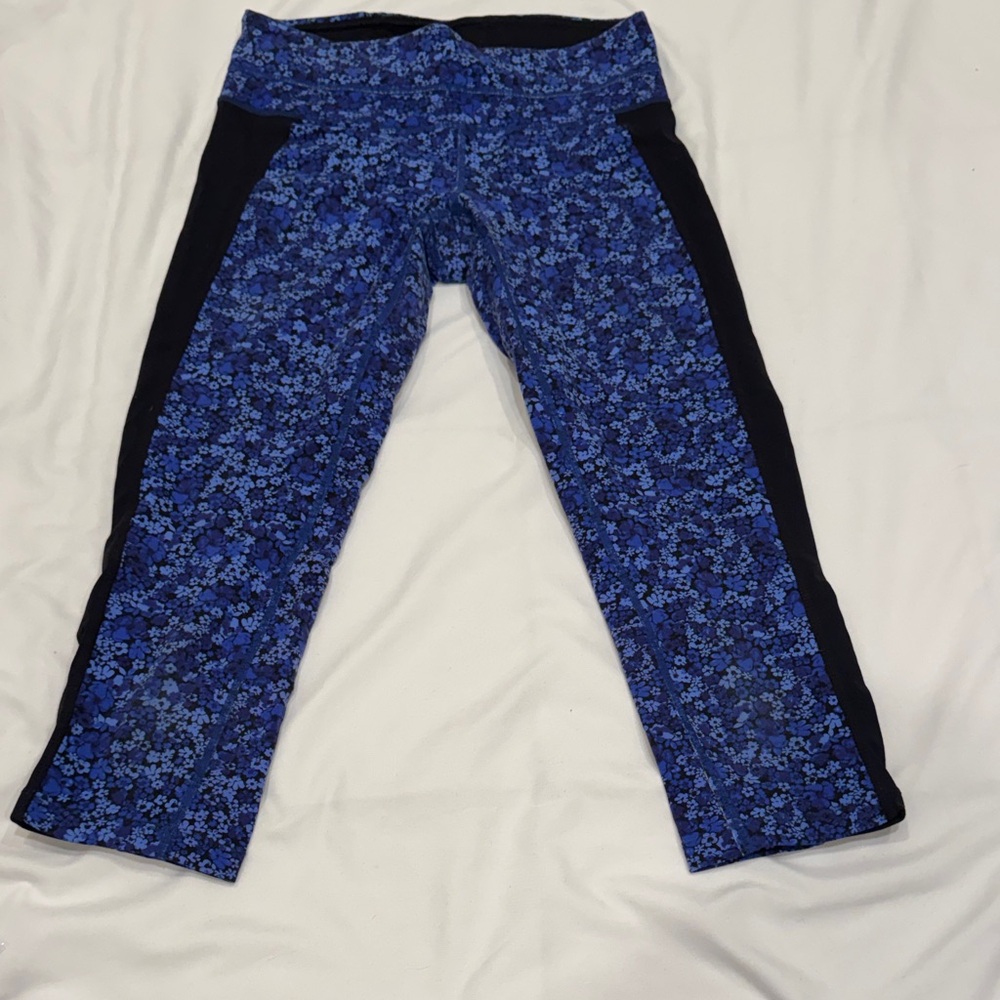 Athleta Kids Blue and Black Floral Leggings